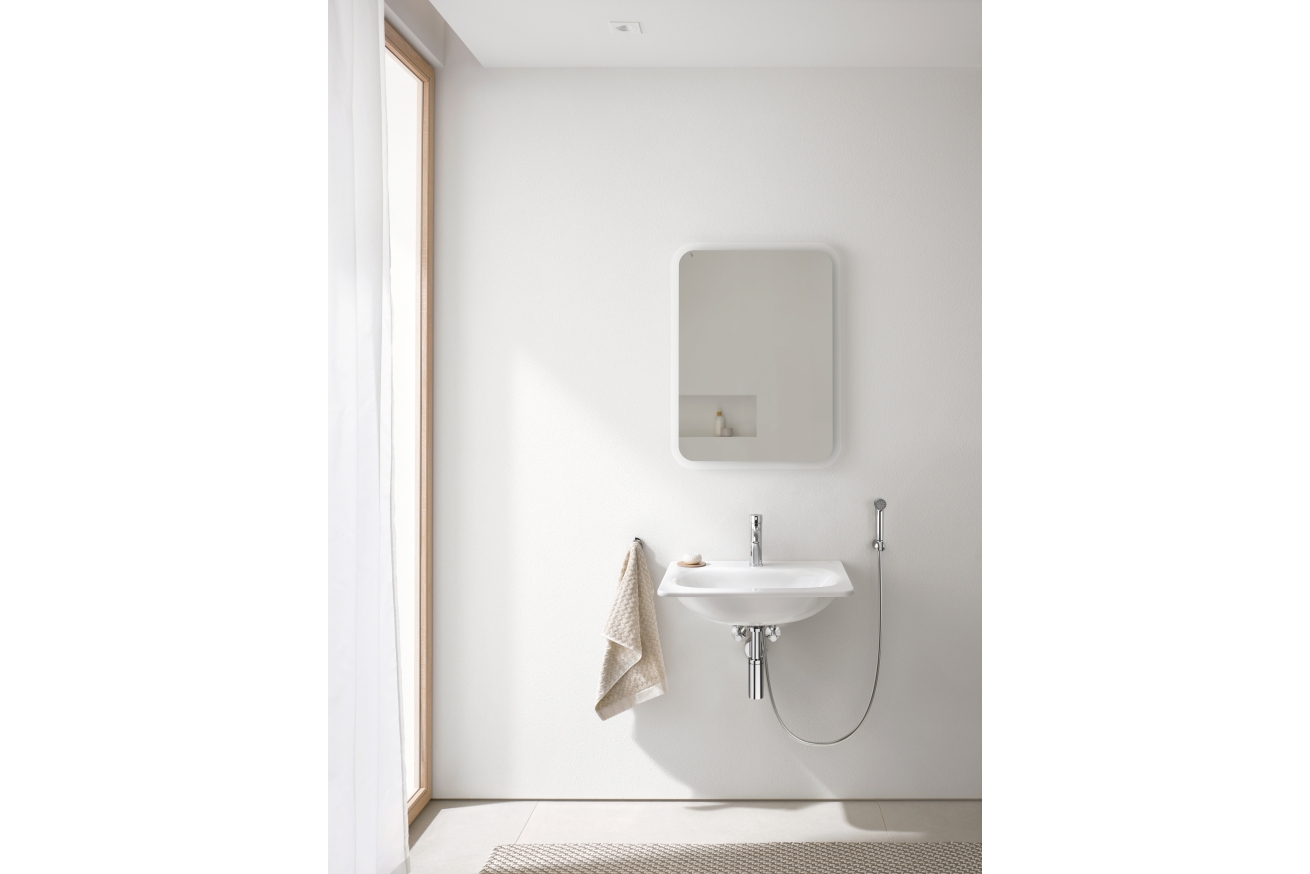 Смеситель для раковины GROHE Essence с гигиеническим душем, S-size, хром (24189000)