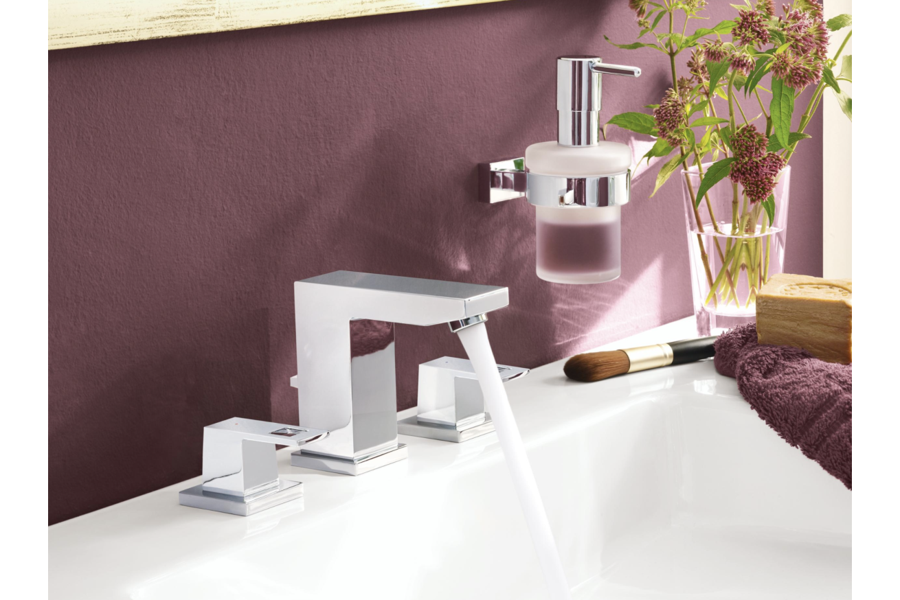 Смеситель для раковины GROHE Eurocube на 3 отверстия с донным клапаном, S-size, хром (20351000)
