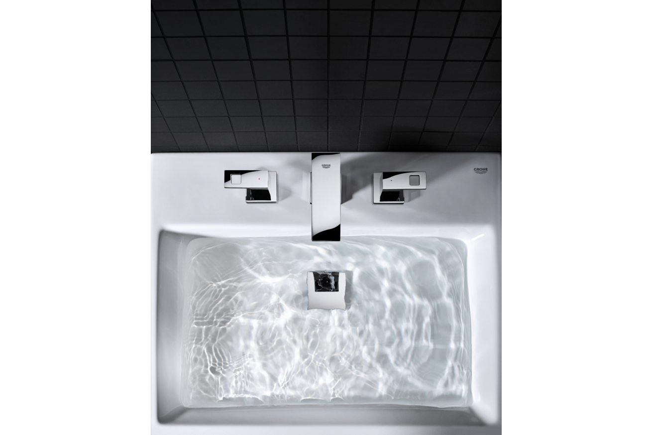 Смеситель для раковины GROHE Eurocube на 3 отверстия с донным клапаном, S-size, хром (20351000)