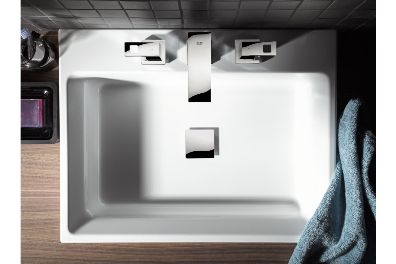 Смеситель для раковины GROHE Eurocube на 3 отверстия с донным клапаном, S-size, хром (20351000)