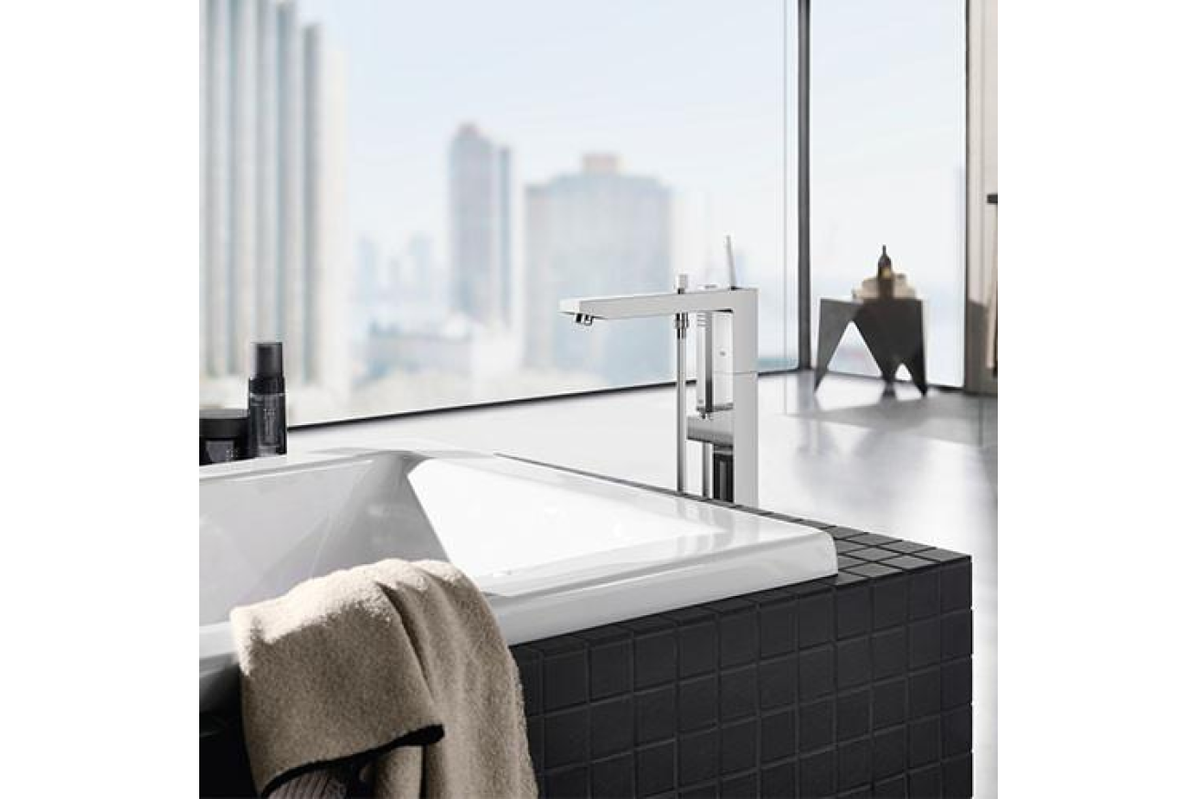 Внешняя часть смесителя для ванны GROHE Eurocube Joy, хром (23667001)