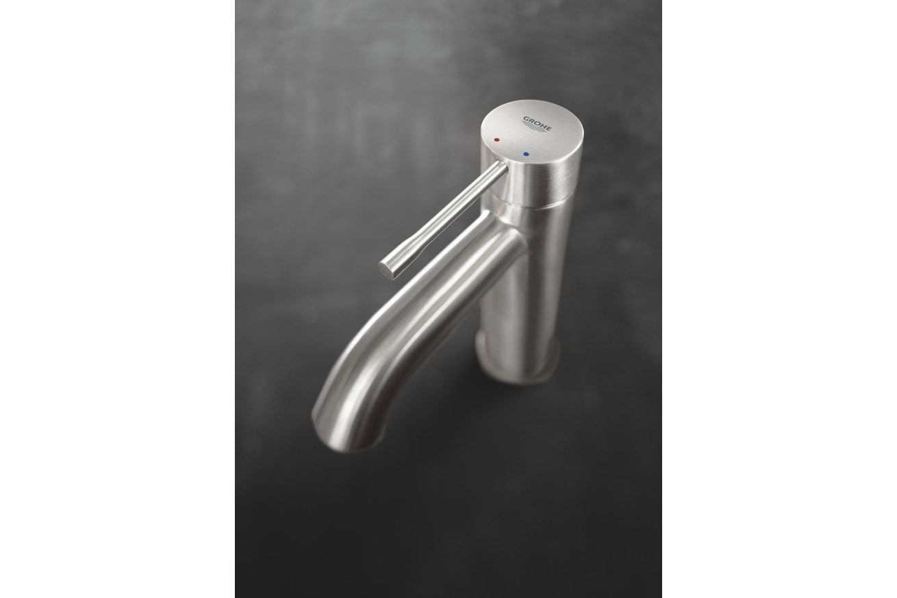 Смеситель для раковины GROHE Essence S-Size II с донным клапаном, суперсталь (23589DC1)