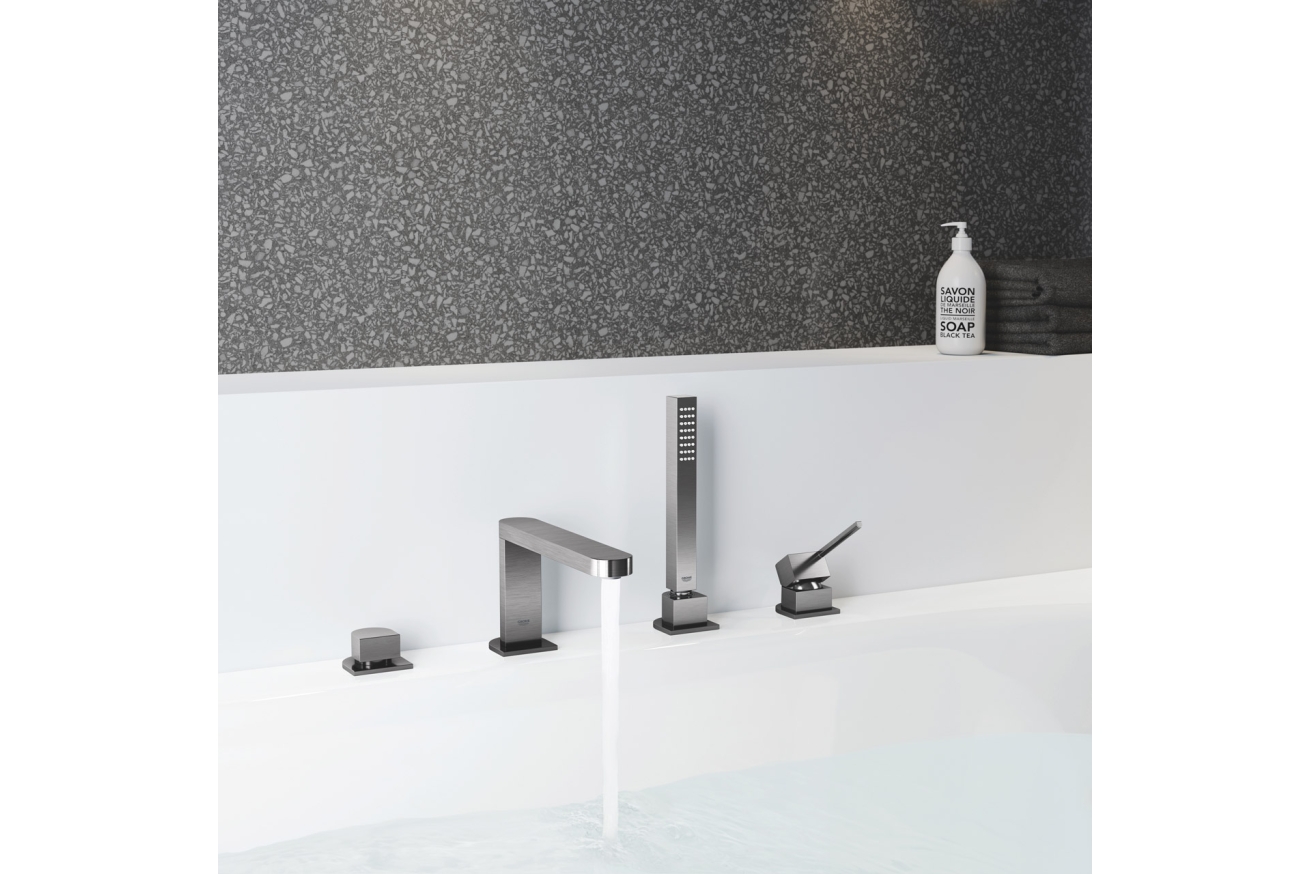 Смеситель для ванны GROHE Plus на 4 отверстия, на край ванны, темный графит матовый (29307AL3)
