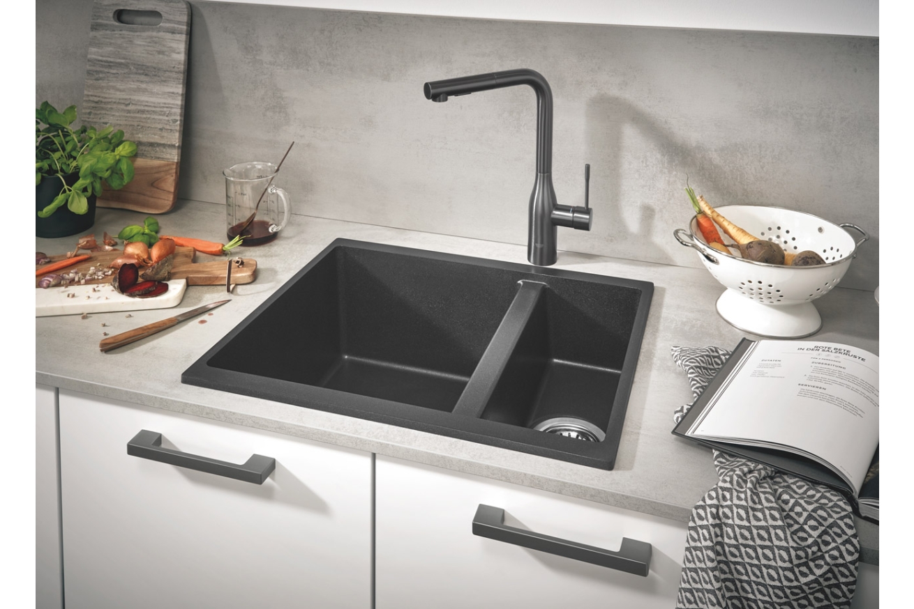 Мойка GROHE K500 с 1,5 чашей, 555 x 460 мм, черный гранит (31648AP0)