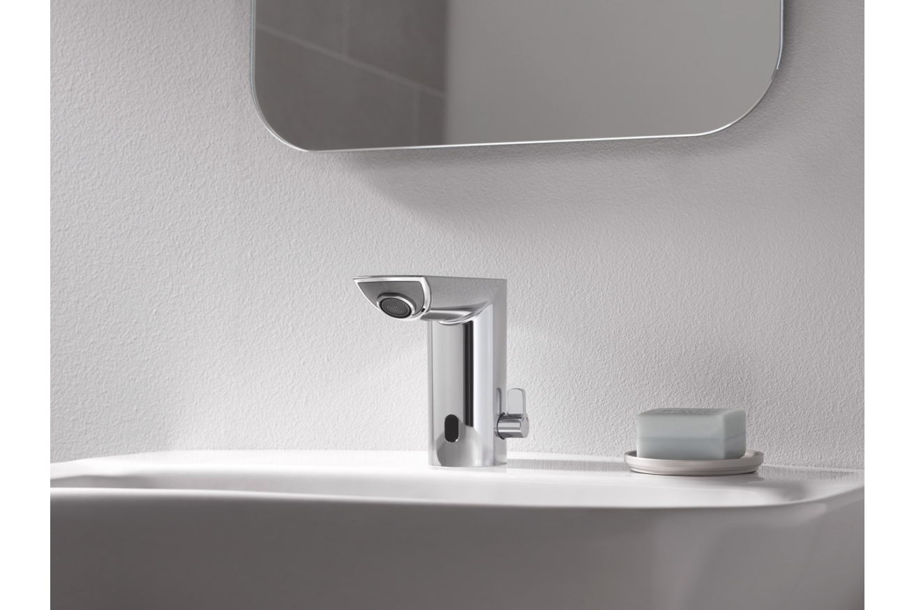 Смеситель для раковины GROHE BauCosmopolitan E инфракрасный, хром (36451000)