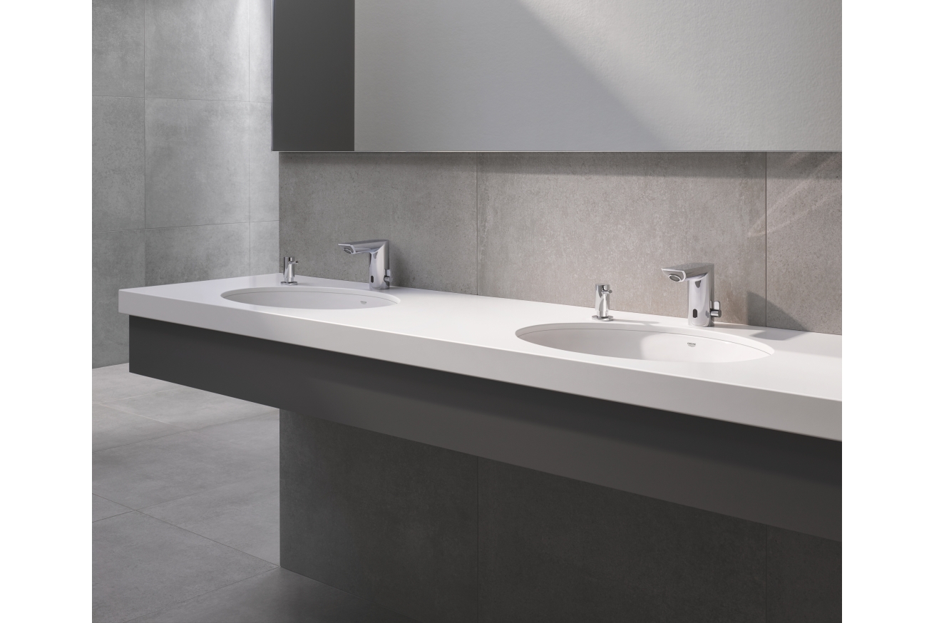 Смеситель для раковины GROHE BauCosmopolitan E инфракрасный, хром (36451000)