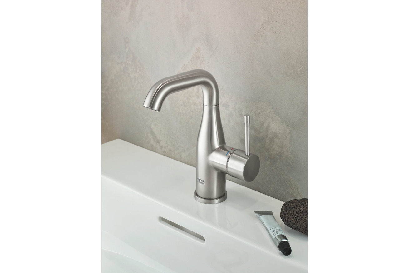 Смеситель для раковины GROHE Essence с донным клапаном, M-size, суперсталь (24173DC1)