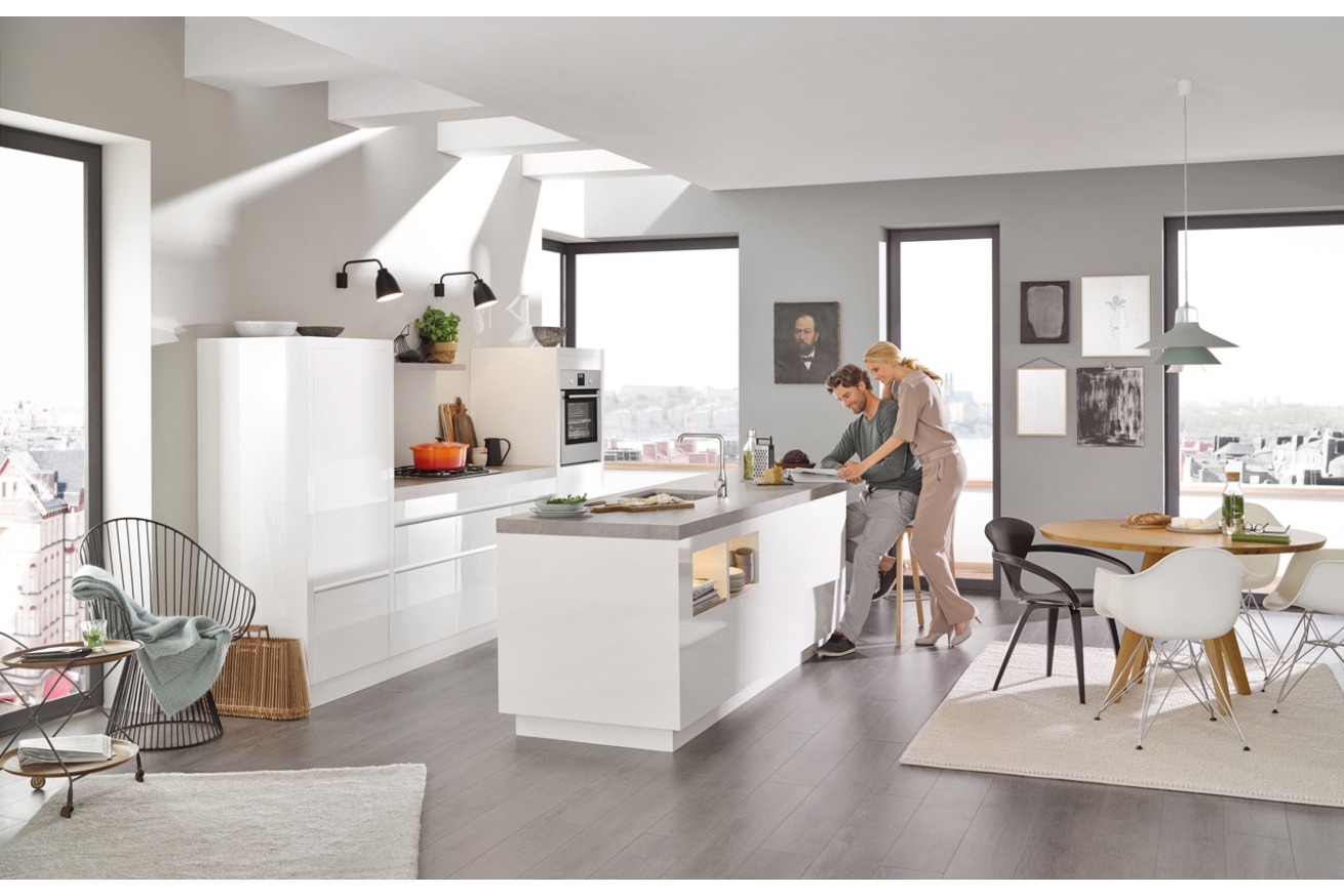 Смеситель для кухонной мойки GROHE Essence с поворотным изливом, суперсталь (30269DC0)