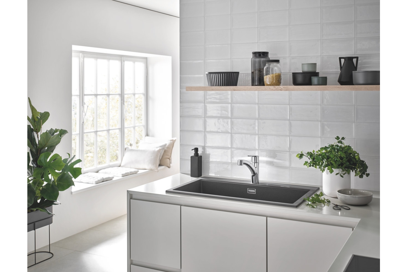Смеситель для кухни GROHE Start QuickFix с низким вытяжным изливом, хром (30531001)