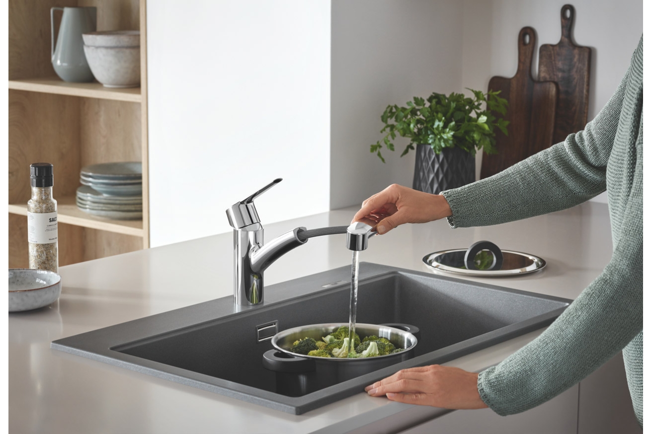 Смеситель для кухни GROHE Start QuickFix с низким вытяжным изливом, хром (30531001)