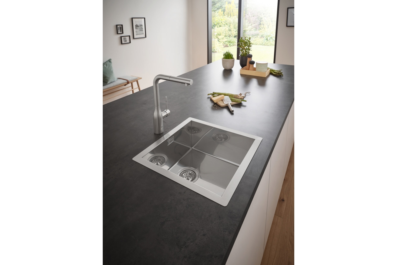 Мойка GROHE из нержавеющей стали 40 см с корзинчатым вентилем, 1 чаша, K700 Cube (31578SD0)