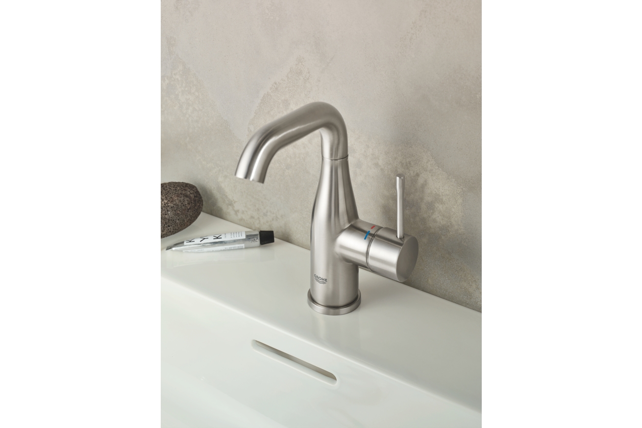 Смеситель для раковины GROHE Essence с донным клапаном, M-size, суперсталь (24173DC1)