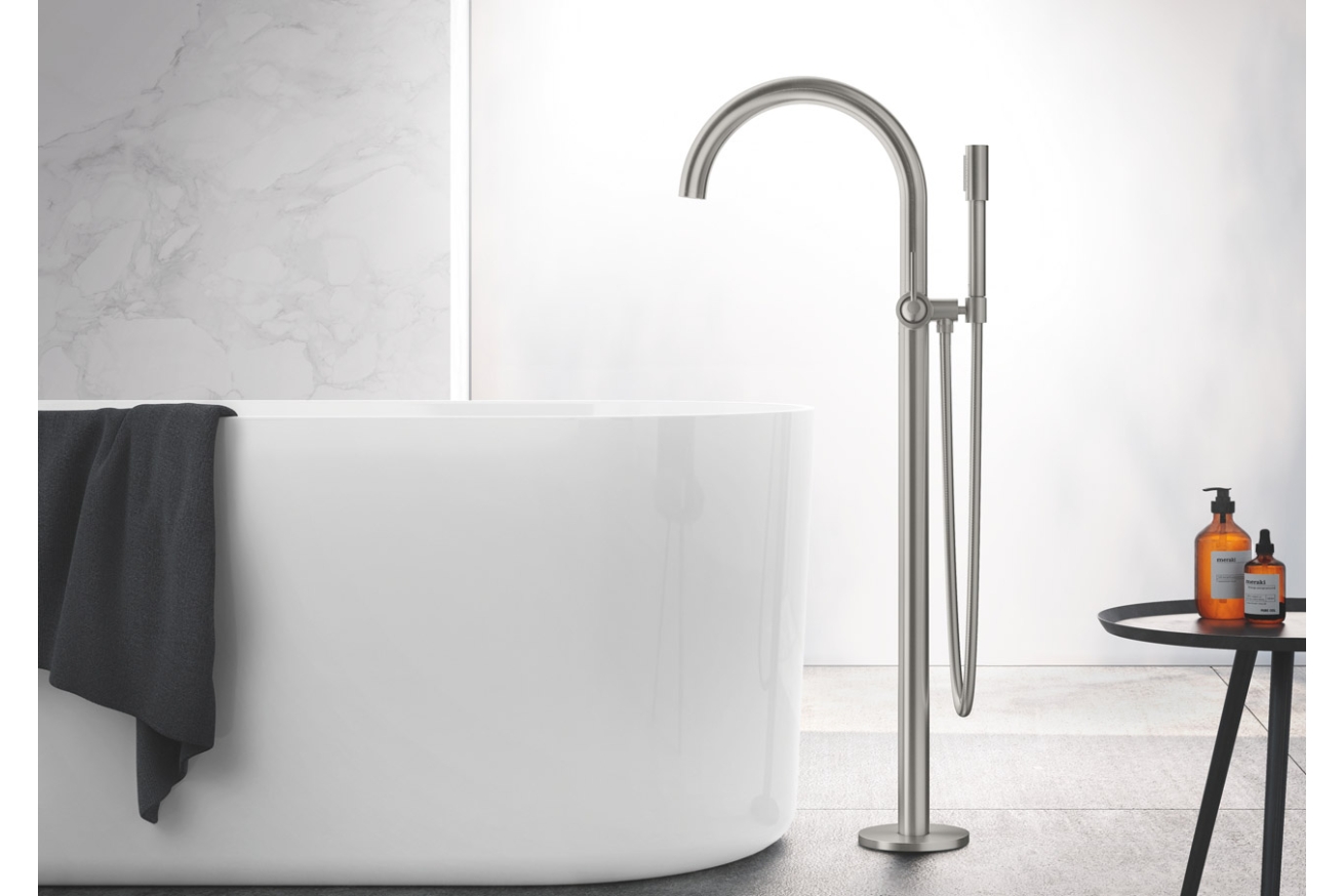 Внешняя часть смесителя для ванны GROHE Atrio напольного монтажа, суперсталь (32653DC3)