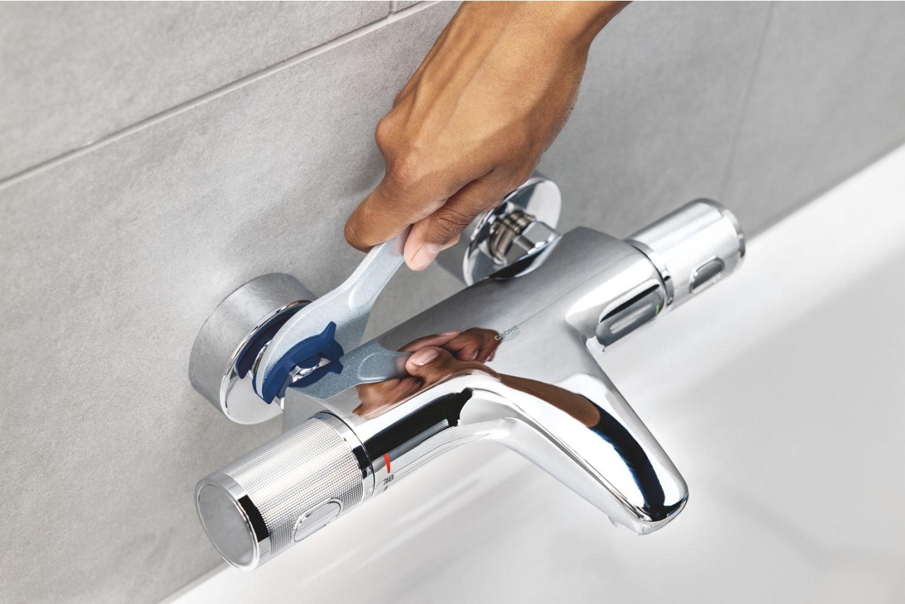 Термостат для душа GROHE Precision Start внешнего монтажа, матовый черный (345942430)