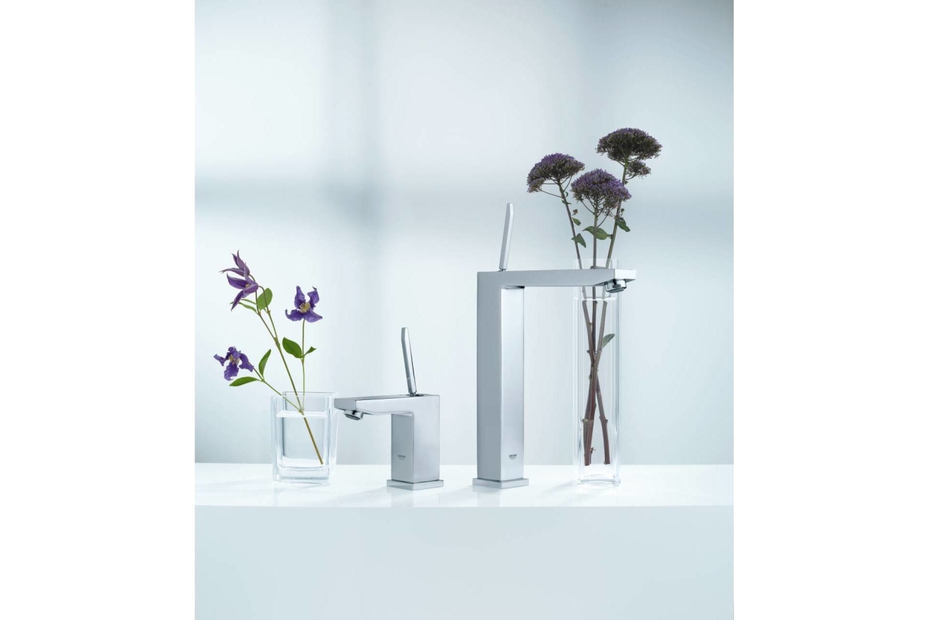 Смеситель для раковины GROHE Eurocube Joy, M-size, хром (23658000/U) (царапины на корпусе)