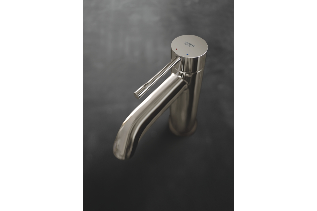 Смеситель для раковины GROHE Essence с донным клапаном, S-size, никель глянцевый (24171BE1)