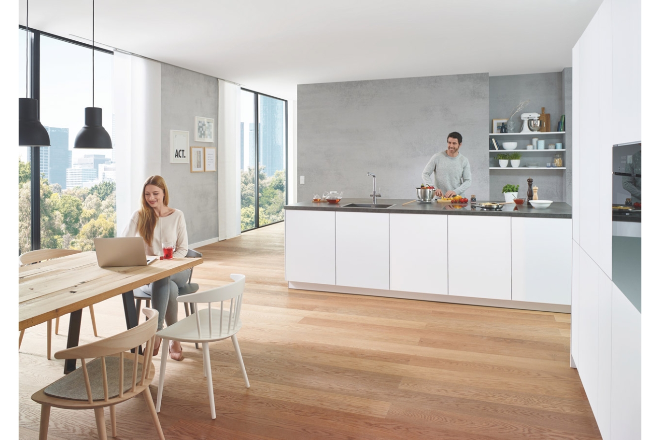 Комплект для кухни GROHE Red Mono с C-образным вентилем, бойлером M-Size и фильтром, хром (30085001)