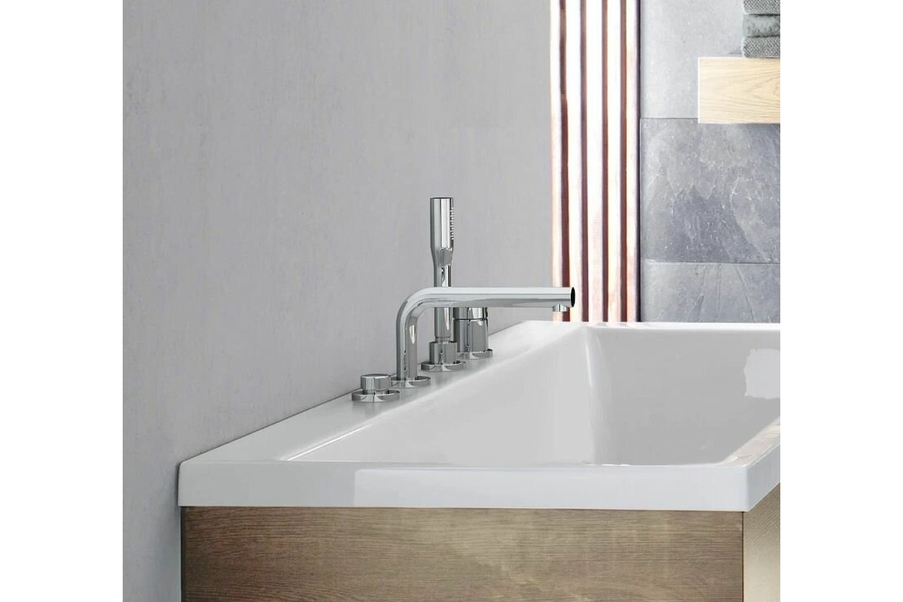 Смеситель для ванны GROHE Essence на 4 отверстия, на край ванны, хром (19578001)