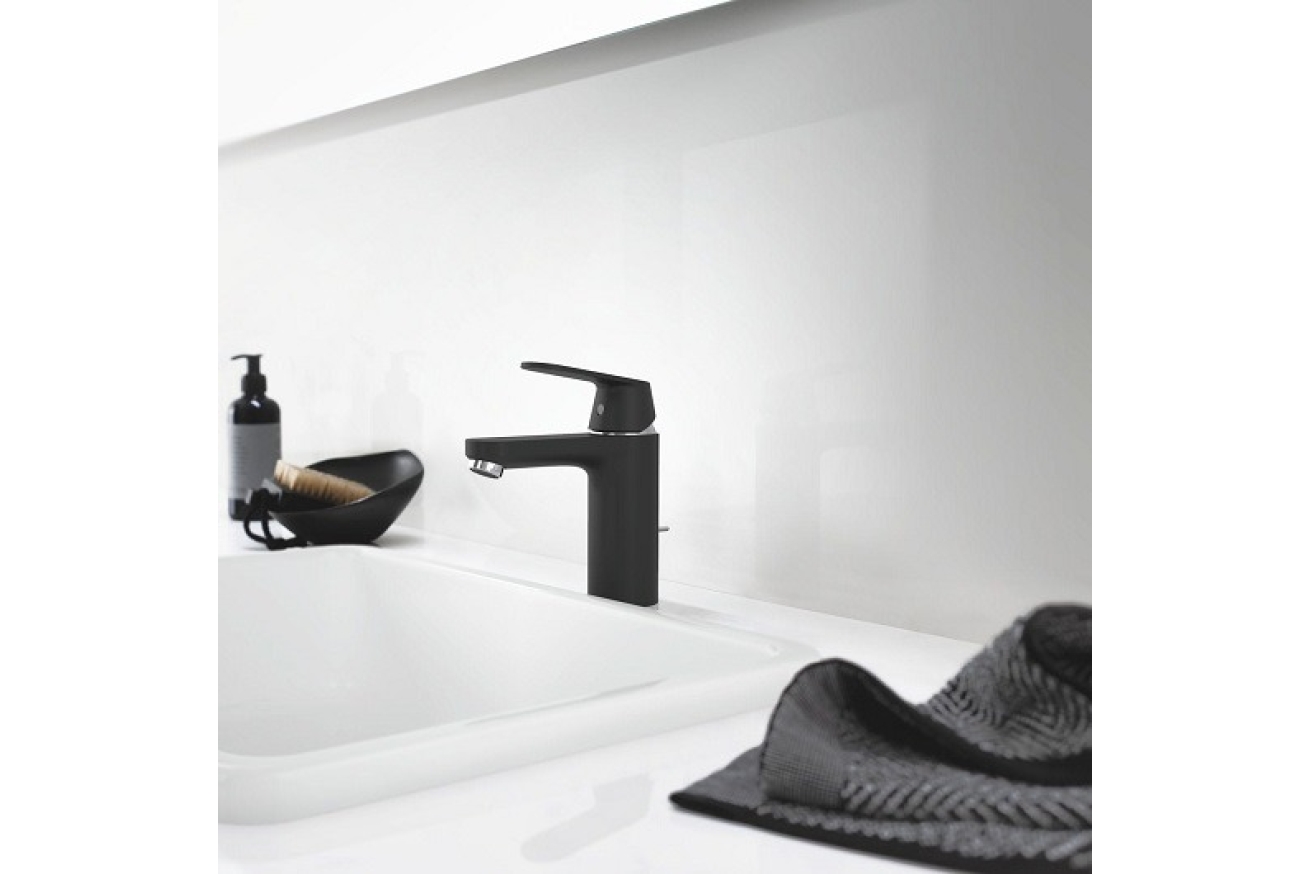 Смеситель для раковины GROHE Eurosmart Cosmopolitan, M-size, черный (23327KW0)