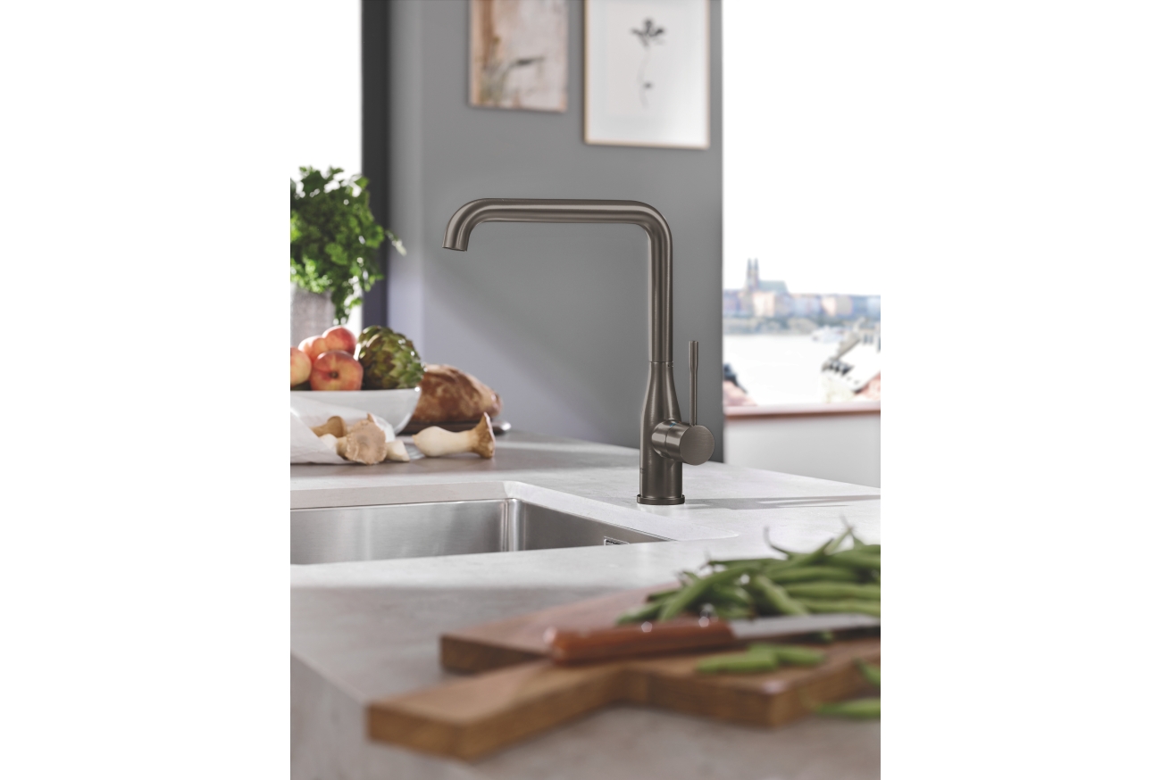 Смеситель для кухни GROHE Essence, темный графит матовый (30505AL0)