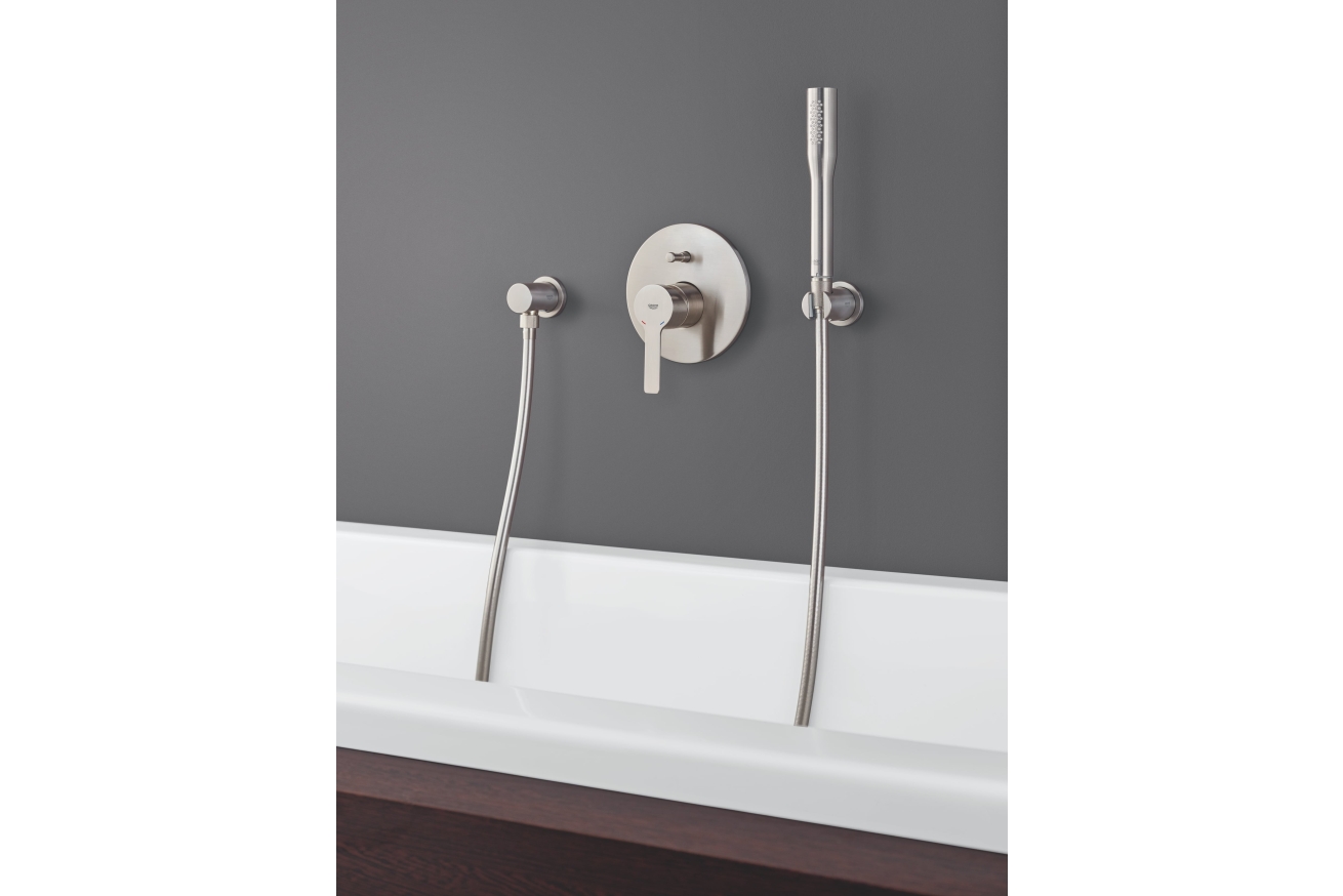Внешняя часть смесителя для ванны GROHE Lineare New, суперсталь (19297DC1)