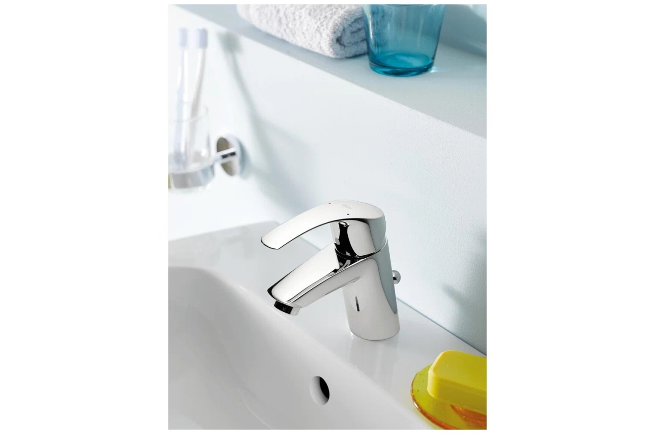 Смеситель для раковины GROHE Eurosmart с нажимным донным клапаном S-Size, хром (23922002)