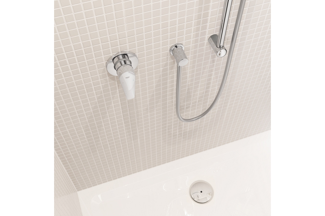 Смеситель для душа GROHE BauEdge в комплекте с монтажной частью, хром (29040001)