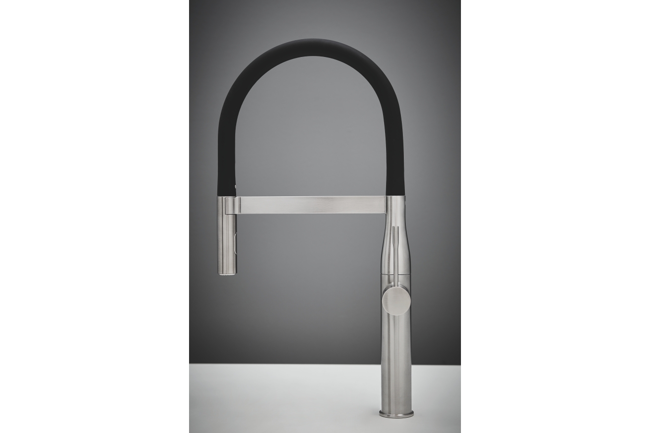 Смеситель для кухни GROHE Essence c профессиональным изливом, суперсталь (30503DC0)