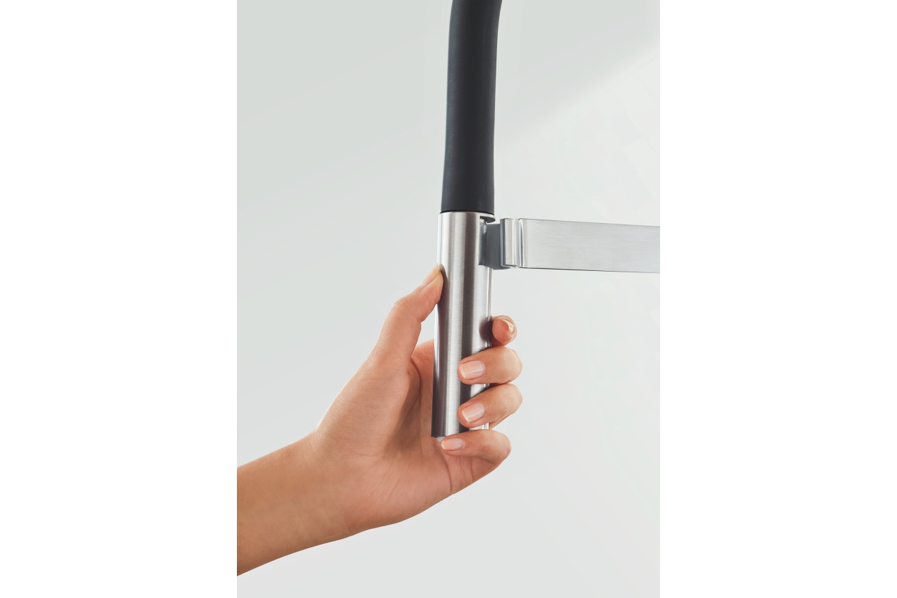 Смеситель для кухни GROHE Essence c профессиональным изливом, суперсталь (30503DC0)