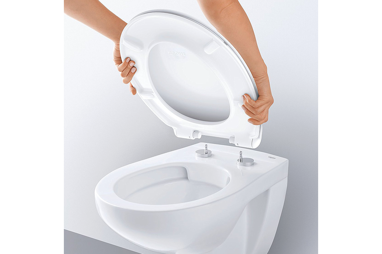 Унитаз GROHE Bau Ceramic подвесной ободковый с сиденьем без микролифта, альпин-белый (39497000)