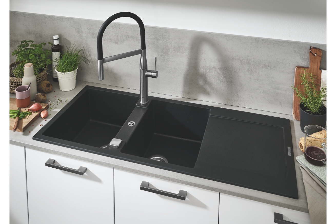 Смеситель для кухни GROHE Essence c профессиональным изливом, суперсталь (30503DC0)