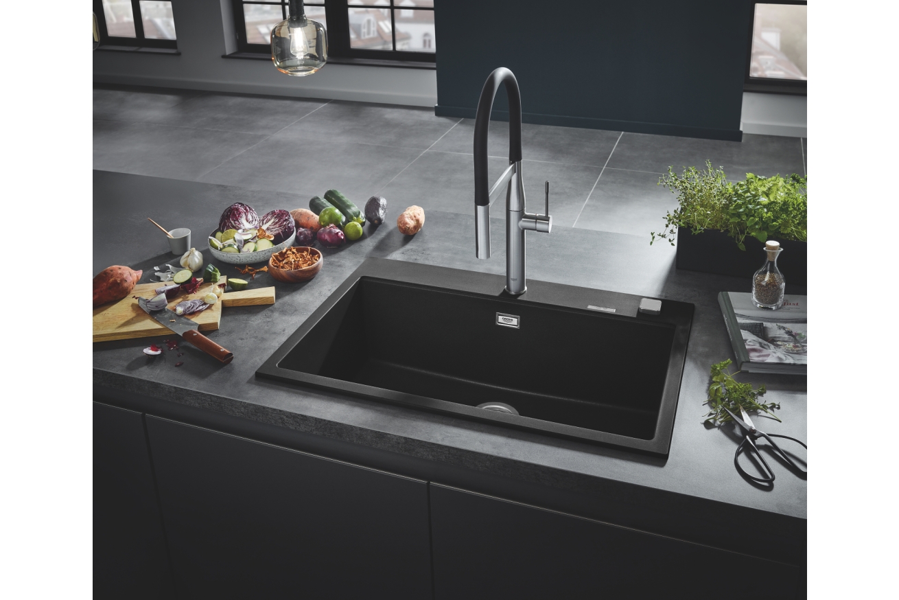 Смеситель для кухни GROHE Essence c профессиональным изливом, суперсталь (30503DC0)