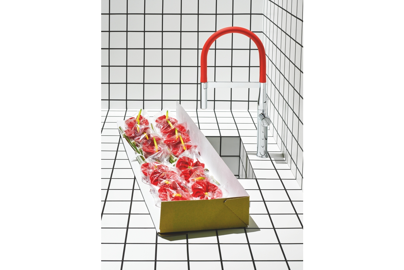 Смеситель для кухни GROHE Essence, хром (30503000)