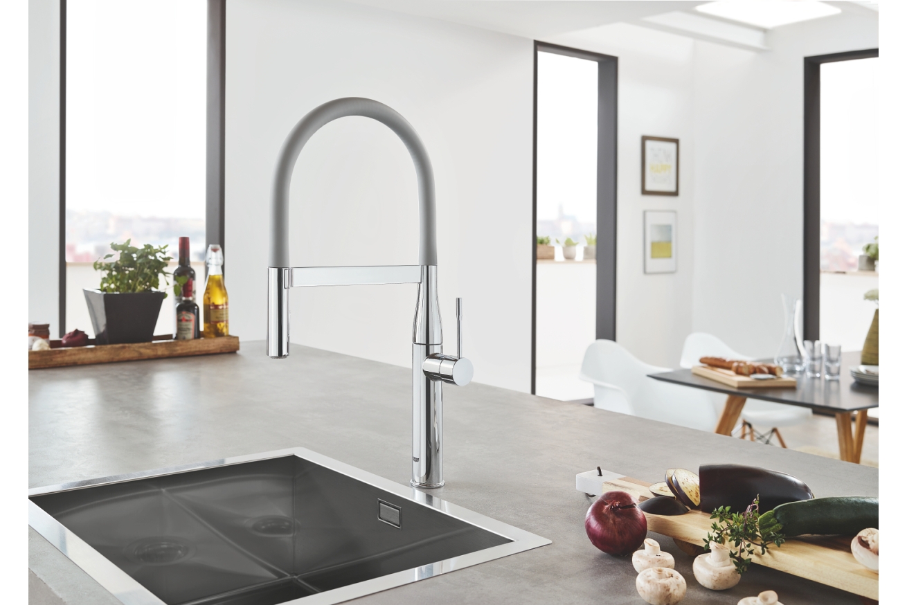 Смеситель для кухни GROHE Essence, хром (30503000)