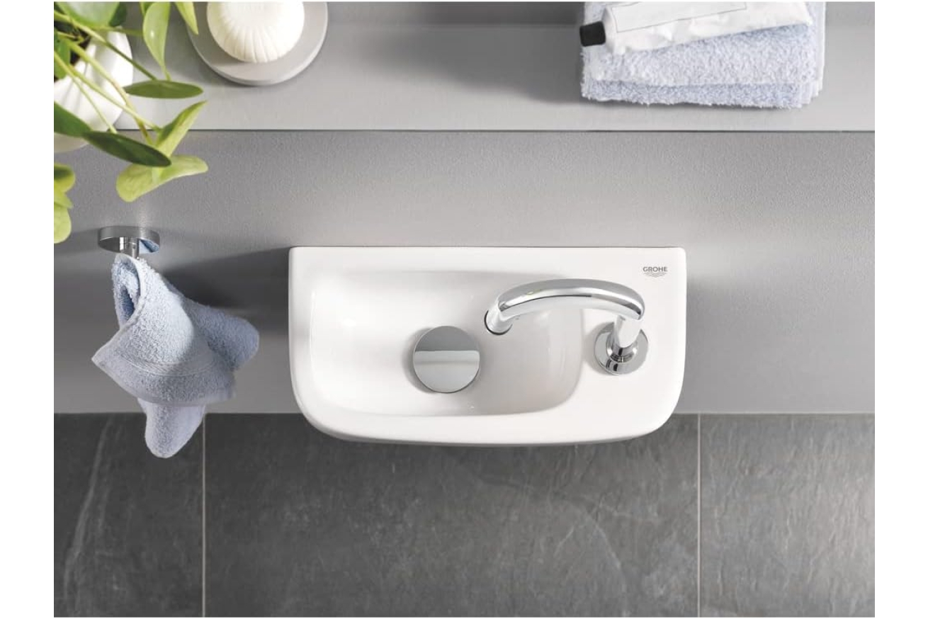 Кран для раковины GROHE Universal, без функции смешивания, хром (20201000)