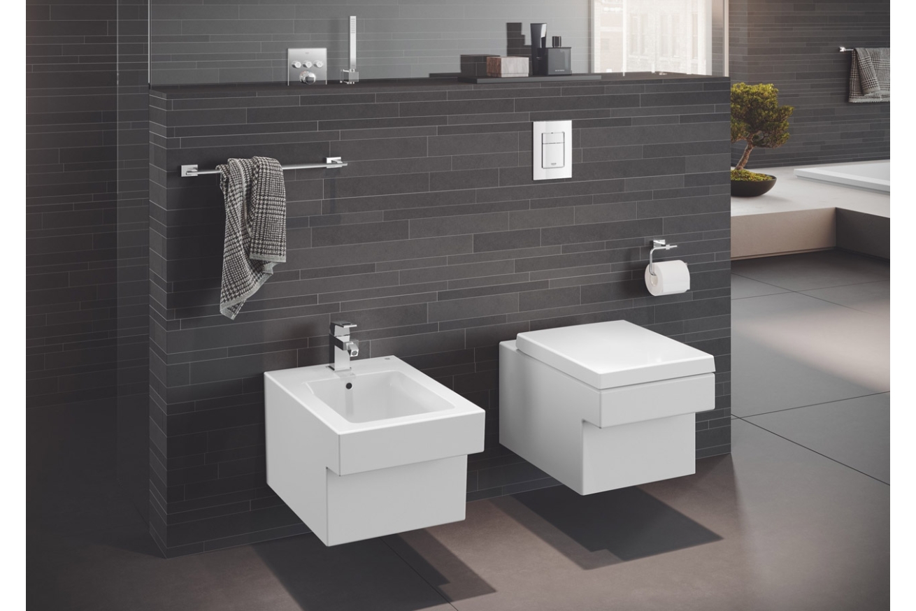 Унитаз подвесной с сиденьем с микролифтом GROHE Cube Ceramic, альпин-белый (NW0038)
