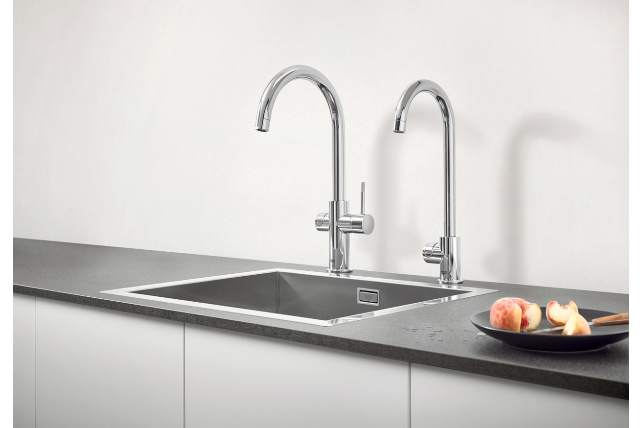 Комплект для кухни GROHE Red Duo с C-образным смесителем, бойлером M-Size и фильтром, хром (30083001)