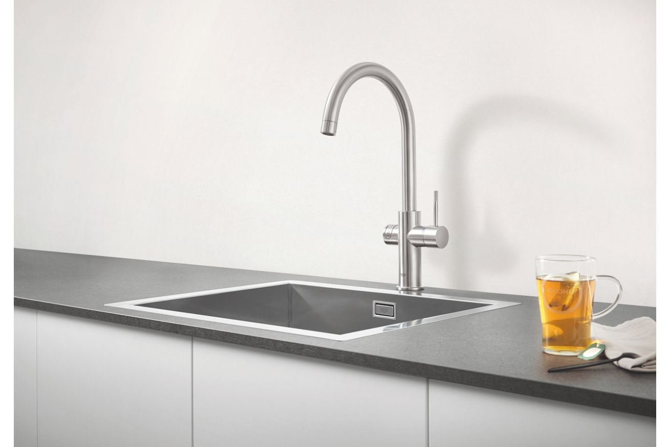 Комплект для кухни GROHE Red Duo с C-образным смесителем, бойлером M-Size и фильтром, суперсталь (30083DC1)