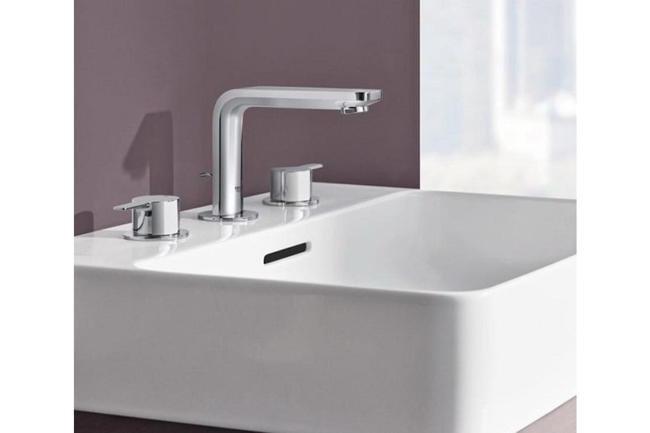 Смеситель для раковины GROHE Lineare на 3 отверстия, M-size, хром (20304001)
