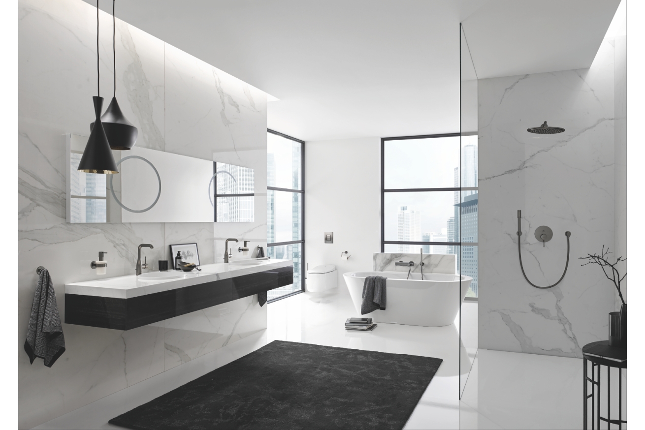 Смеситель для ванны GROHE Essence, темный графит матовый (25250AL1)