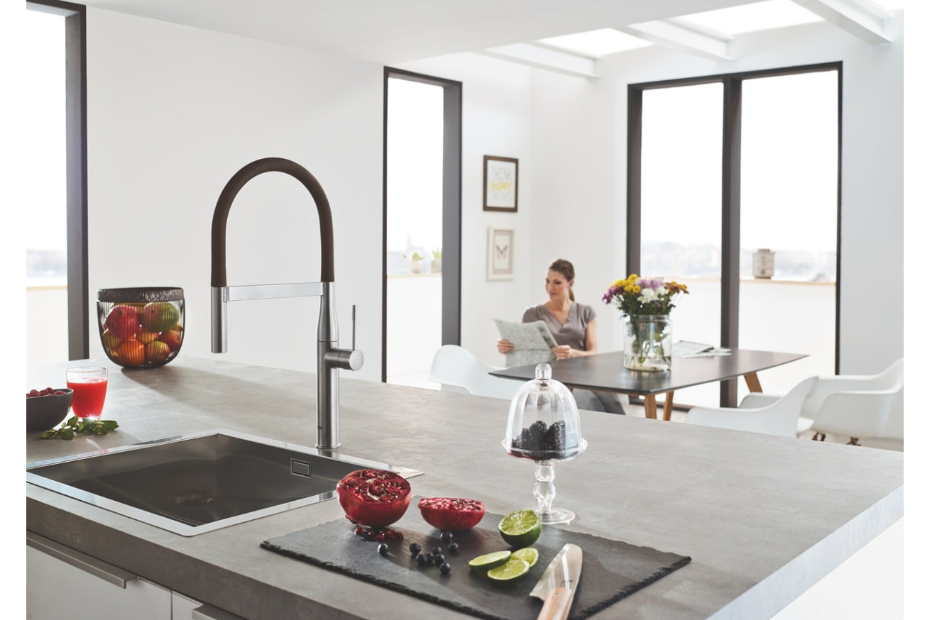 Гибкий шланг GROHE GROHFlexx для смесителя Essence, темно-коричневый (30321HG0)