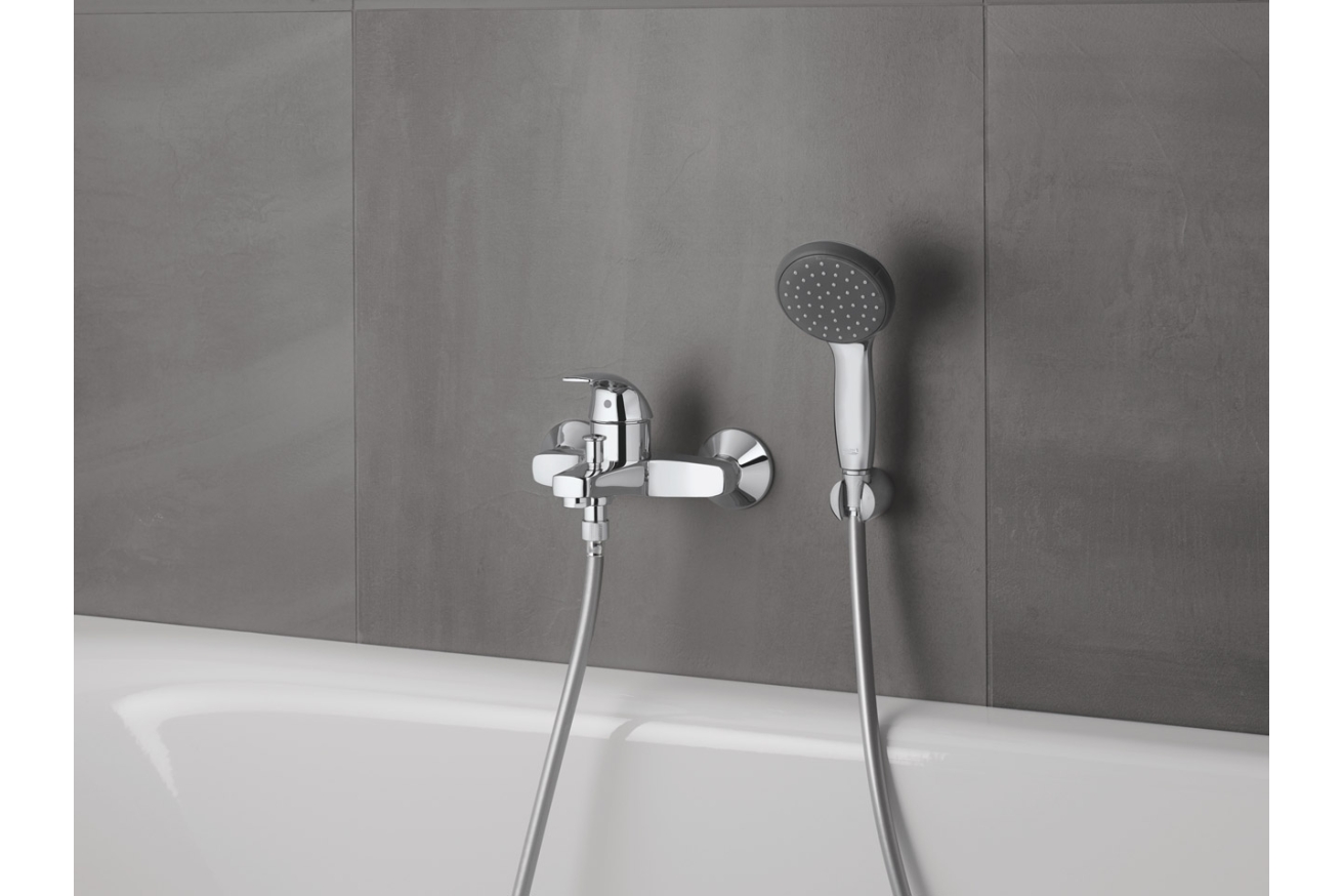 Смеситель для ванны GROHE Start Curve, настенный монтаж, хром (23768000/U) (УЦЕНКА - Царапины на корпусе)