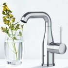 Смеситель для раковины GROHE Essence с цепочкой, M-size, хром (23480001)