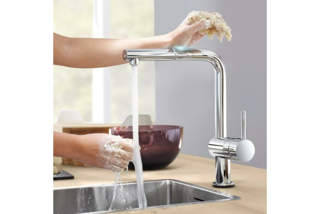 Смеситель для кухонной мойки GROHE Minta Touch сенсорный с вытяжным изливом, хром (31360001)